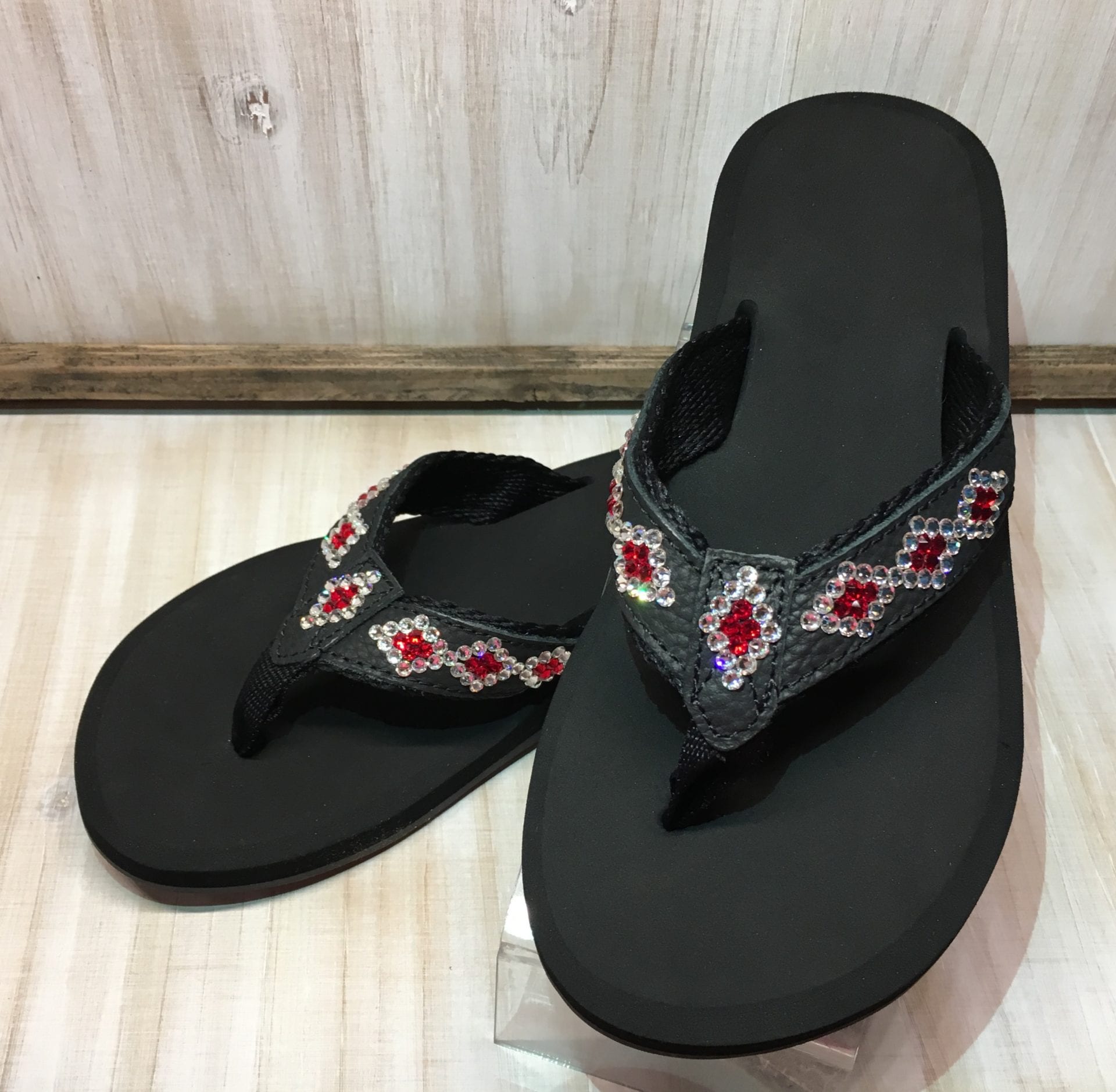 Queen of Diamonds - Red - Southern Glass Slipper